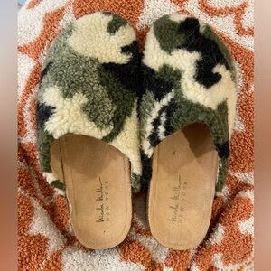 Nicole Miller Camo Sherpa Slip-On Mules in Green, Cream & Black